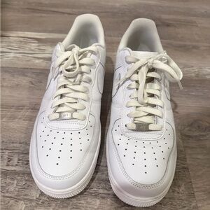 Men's Low-Top White Leather Sneakers
